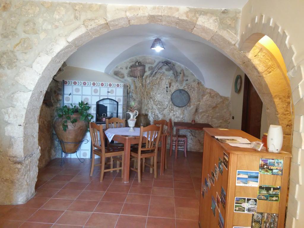 Casa Mule Hotel Caltabellotta Exterior foto